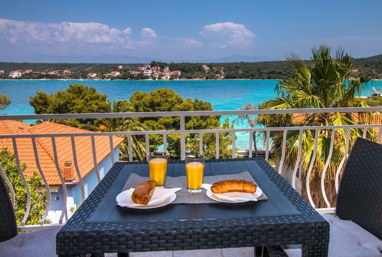 Ceratonia Apartments Lovište Zewnętrze zdjęcie